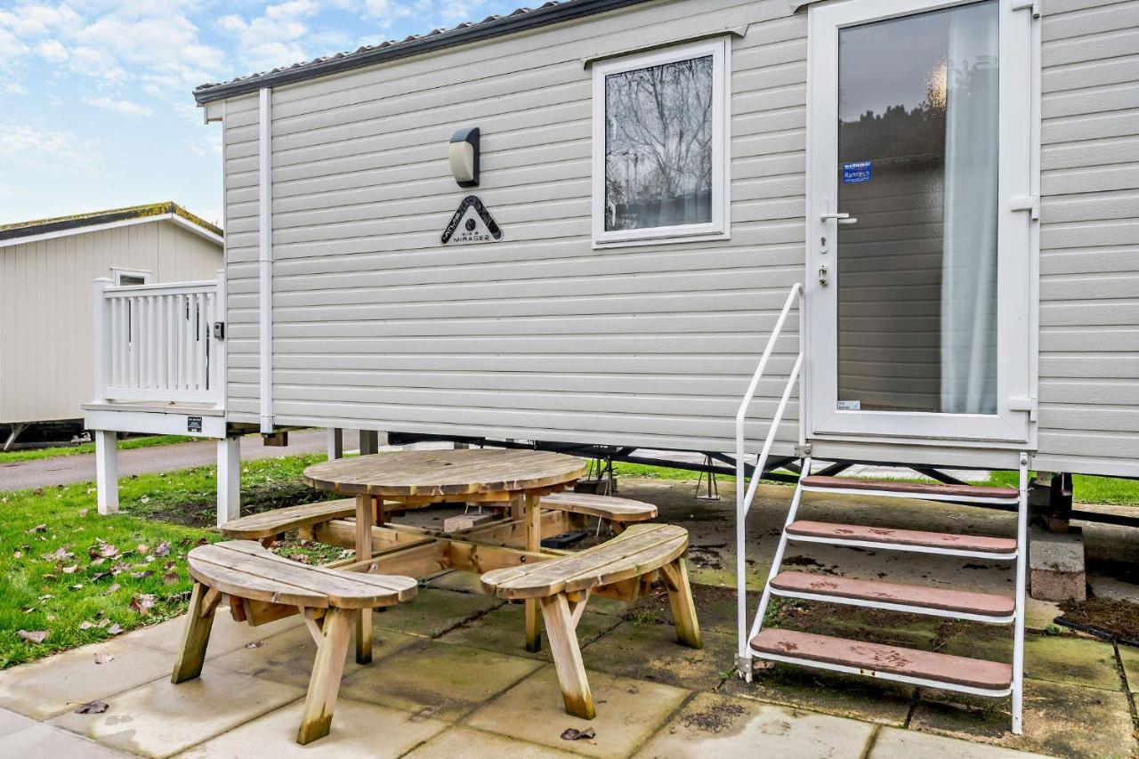 Sea La Vie Lodge, Rockley Park Holiday Park, Poole, Dorset Εξωτερικό φωτογραφία