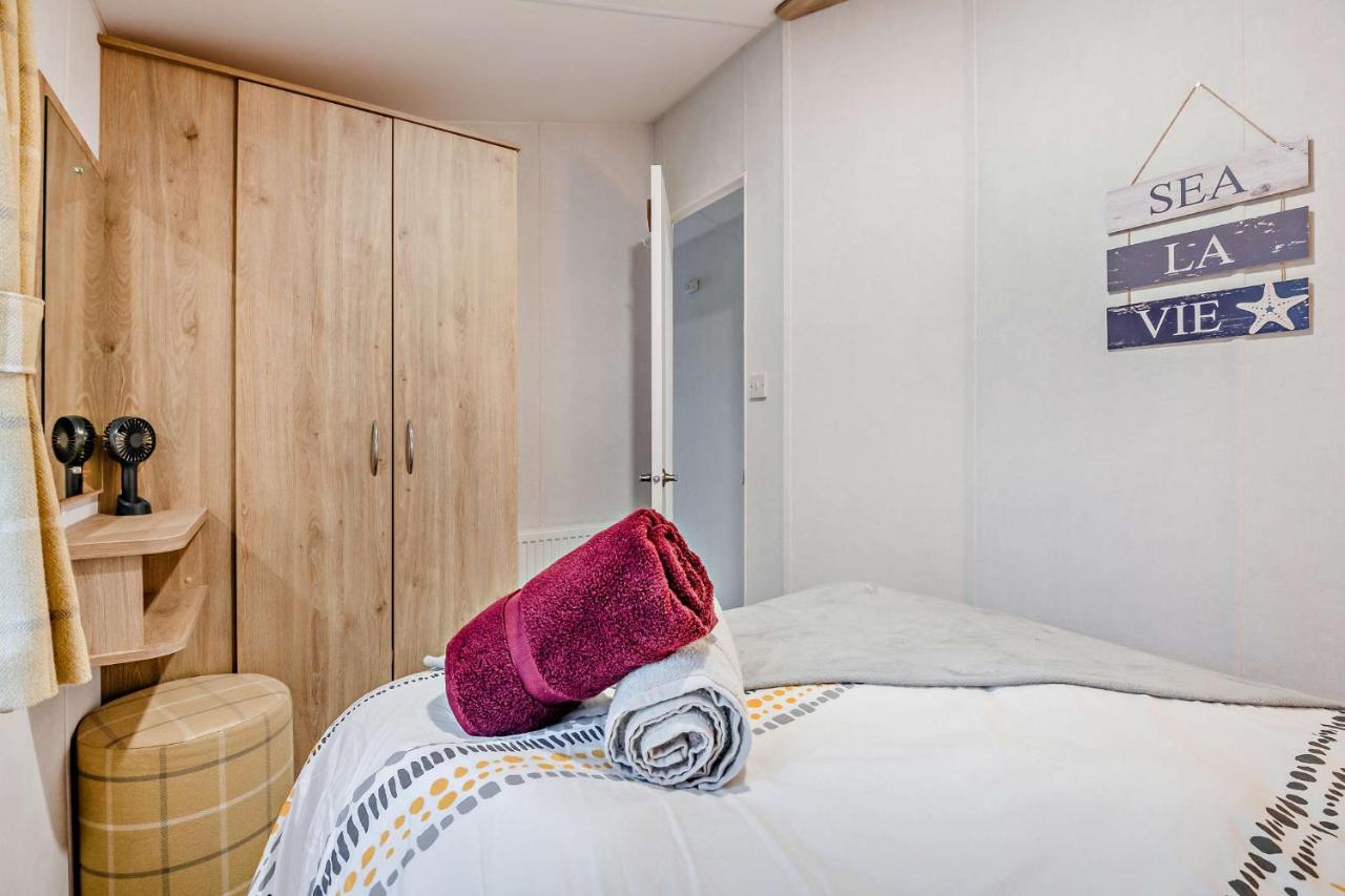 Sea La Vie Lodge, Rockley Park Holiday Park, Poole, Dorset Εξωτερικό φωτογραφία