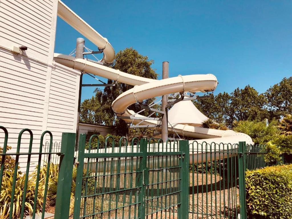 Sea La Vie Lodge, Rockley Park Holiday Park, Poole, Dorset Εξωτερικό φωτογραφία